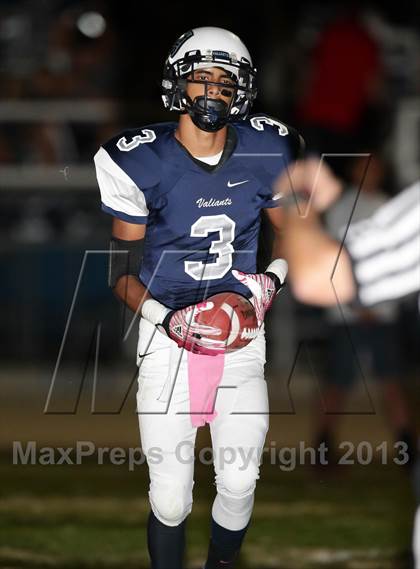 Thumbnail 1 in St. Genevieve vs. California City photogallery.