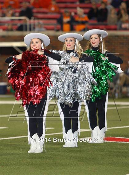 Thumbnail 2 in Gilmer vs. Celina (UIL 4A Semifinal) photogallery.