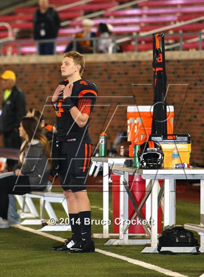 Thumbnail 1 in Gilmer vs. Celina (UIL 4A Semifinal) photogallery.
