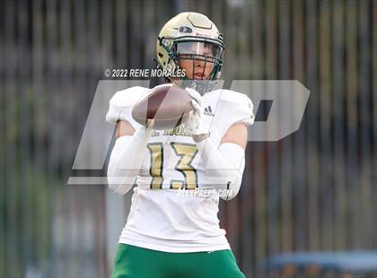 Thumbnail 3 in St. Monica vs Salesian photogallery.