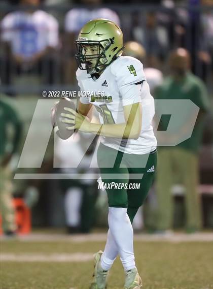 Thumbnail 3 in St. Monica vs Salesian photogallery.
