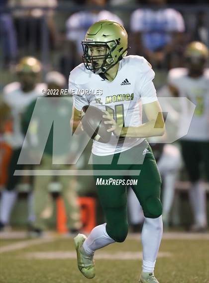 Thumbnail 1 in St. Monica vs Salesian photogallery.