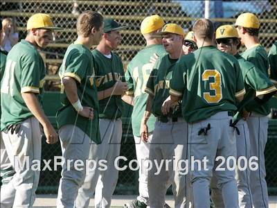 Thumbnail 2 in Oakmont vs Vanden (D3 Section Final) photogallery.