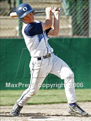 Thumbnail 1 in Oakmont vs Vanden (D3 Section Final) photogallery.