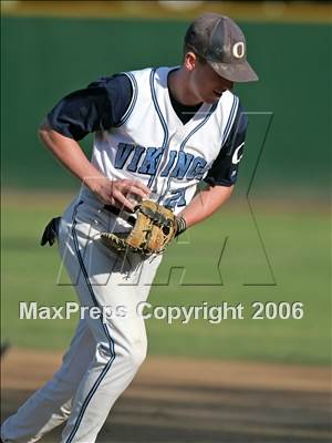 Thumbnail 3 in Oakmont vs Vanden (D3 Section Final) photogallery.