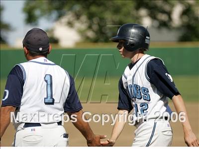 Thumbnail 2 in Oakmont vs Vanden (D3 Section Final) photogallery.