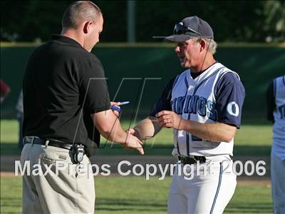 Thumbnail 3 in Oakmont vs Vanden (D3 Section Final) photogallery.