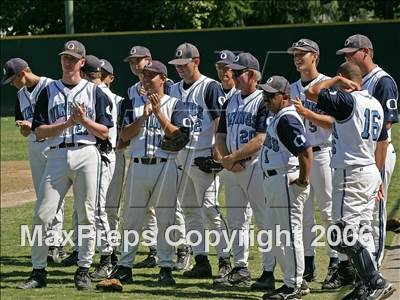 Thumbnail 2 in Oakmont vs Vanden (D3 Section Final) photogallery.