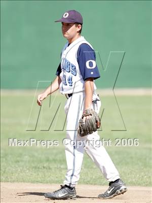 Thumbnail 2 in Oakmont vs Vanden (D3 Section Final) photogallery.