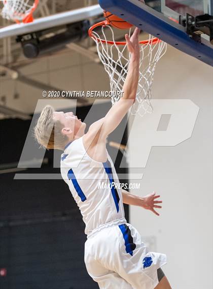 Thumbnail 3 in Mile High Academy vs Front Range Baptist photogallery.