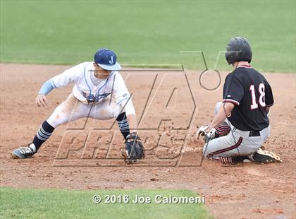 Thumbnail 2 in Johnson [Claudia Taylor] vs Churcill (BAC) photogallery.