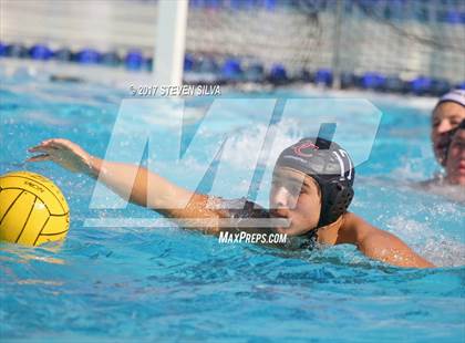 Thumbnail 3 in Newport Harbor vs. Oaks Christian (CIF SoCal Regional D1 Semifinal) photogallery.