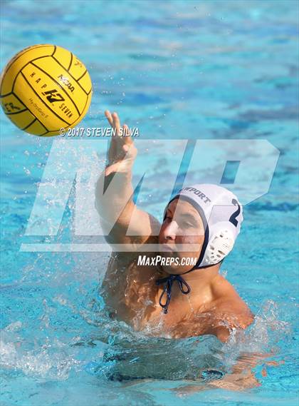 Thumbnail 2 in Newport Harbor vs. Oaks Christian (CIF SoCal Regional D1 Semifinal) photogallery.