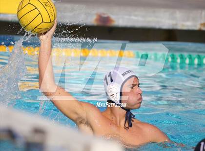 Thumbnail 3 in Newport Harbor vs. Oaks Christian (CIF SoCal Regional D1 Semifinal) photogallery.