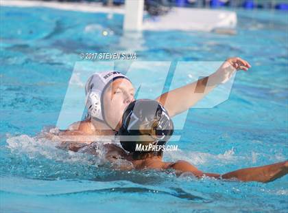 Thumbnail 2 in Newport Harbor vs. Oaks Christian (CIF SoCal Regional D1 Semifinal) photogallery.