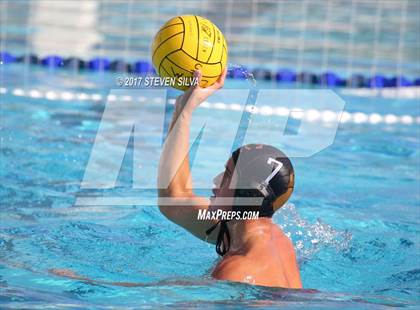 Thumbnail 2 in Newport Harbor vs. Oaks Christian (CIF SoCal Regional D1 Semifinal) photogallery.