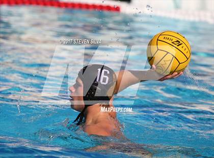 Thumbnail 3 in Newport Harbor vs. Oaks Christian (CIF SoCal Regional D1 Semifinal) photogallery.