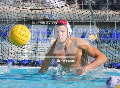 Thumbnail 2 in Newport Harbor vs. Oaks Christian (CIF SoCal Regional D1 Semifinal) photogallery.
