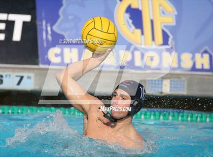 Thumbnail 3 in Newport Harbor vs. Oaks Christian (CIF SoCal Regional D1 Semifinal) photogallery.