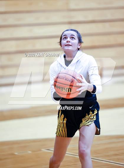 Thumbnail 3 in Avon @ Noblesville photogallery.