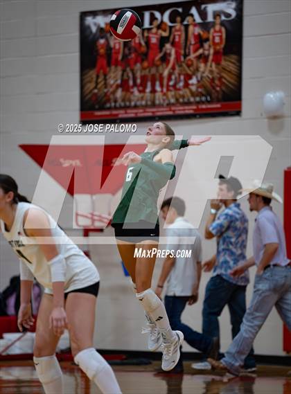 Thumbnail 2 in West Fork vs. Splendora photogallery.