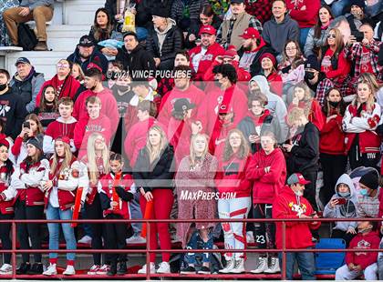 Thumbnail 3 in Yelm vs. Marysville-Pilchuck (3A Playoffs) photogallery.