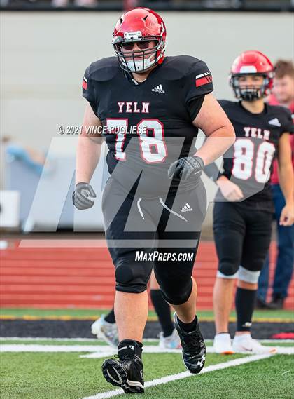 Thumbnail 3 in Yelm vs. Marysville-Pilchuck (3A Playoffs) photogallery.