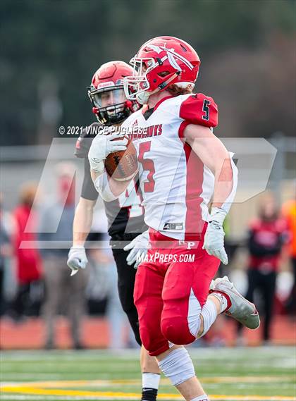 Thumbnail 2 in Yelm vs. Marysville-Pilchuck (3A Playoffs) photogallery.