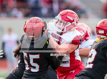 Thumbnail 1 in Yelm vs. Marysville-Pilchuck (3A Playoffs) photogallery.