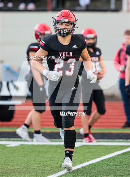 Thumbnail 1 in Yelm vs. Marysville-Pilchuck (3A Playoffs) photogallery.