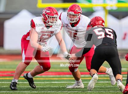 Thumbnail 1 in Yelm vs. Marysville-Pilchuck (3A Playoffs) photogallery.