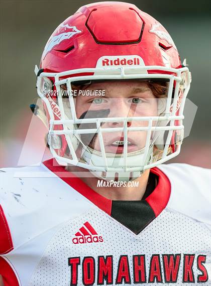 Thumbnail 2 in Yelm vs. Marysville-Pilchuck (3A Playoffs) photogallery.