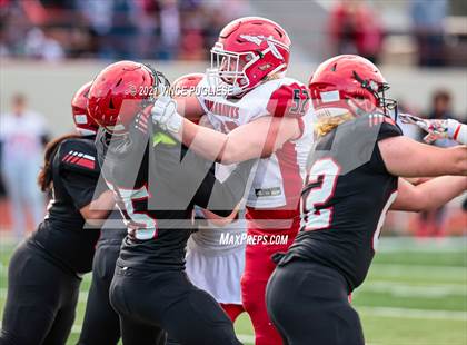 Thumbnail 2 in Yelm vs. Marysville-Pilchuck (3A Playoffs) photogallery.