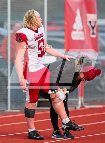 Thumbnail 3 in Yelm vs. Marysville-Pilchuck (3A Playoffs) photogallery.
