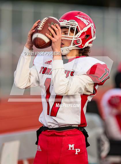 Thumbnail 1 in Yelm vs. Marysville-Pilchuck (3A Playoffs) photogallery.
