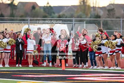 Thumbnail 2 in Yelm vs. Marysville-Pilchuck (3A Playoffs) photogallery.