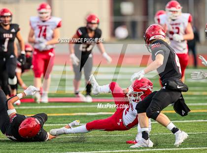 Thumbnail 2 in Yelm vs. Marysville-Pilchuck (3A Playoffs) photogallery.