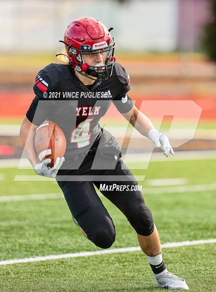Thumbnail 3 in Yelm vs. Marysville-Pilchuck (3A Playoffs) photogallery.