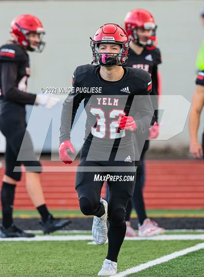 Thumbnail 2 in Yelm vs. Marysville-Pilchuck (3A Playoffs) photogallery.