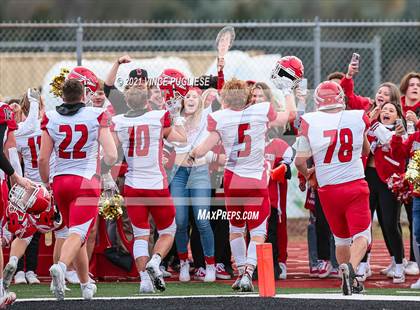 Thumbnail 3 in Yelm vs. Marysville-Pilchuck (3A Playoffs) photogallery.