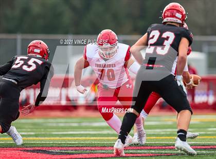 Thumbnail 3 in Yelm vs. Marysville-Pilchuck (3A Playoffs) photogallery.