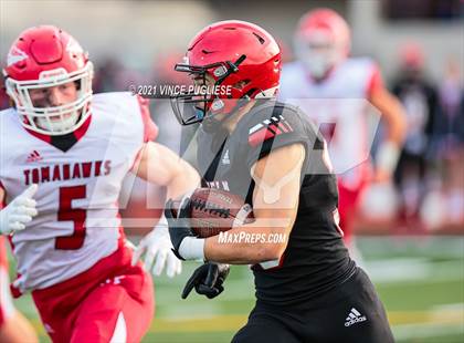 Thumbnail 2 in Yelm vs. Marysville-Pilchuck (3A Playoffs) photogallery.