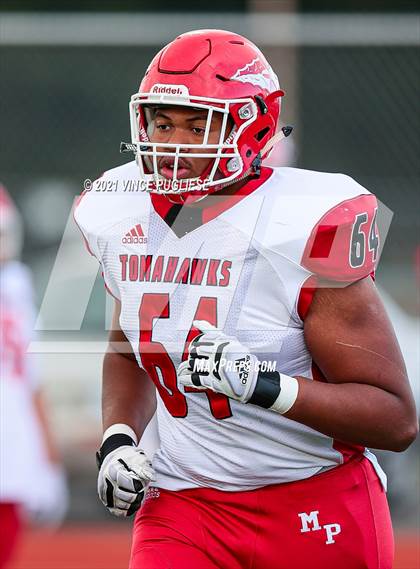 Thumbnail 2 in Yelm vs. Marysville-Pilchuck (3A Playoffs) photogallery.