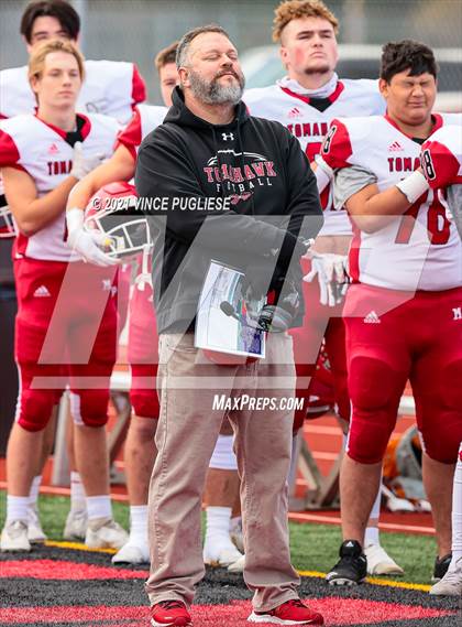 Thumbnail 3 in Yelm vs. Marysville-Pilchuck (3A Playoffs) photogallery.