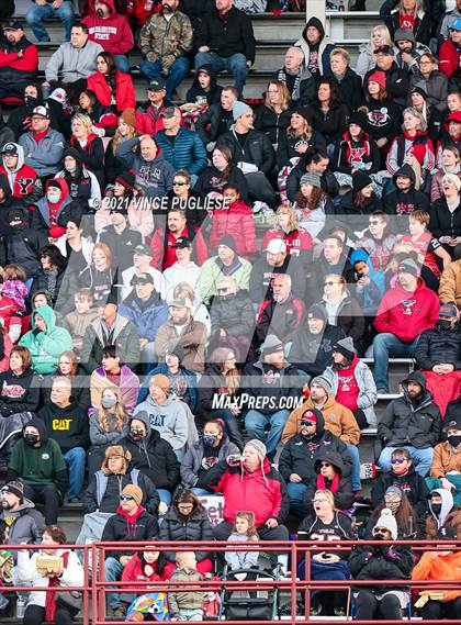 Thumbnail 2 in Yelm vs. Marysville-Pilchuck (3A Playoffs) photogallery.