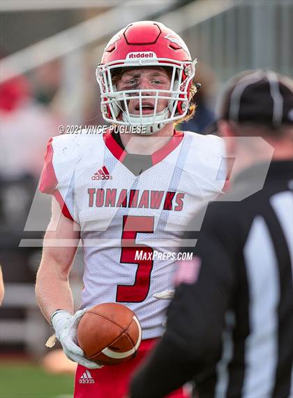 Thumbnail 3 in Yelm vs. Marysville-Pilchuck (3A Playoffs) photogallery.