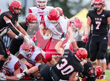Thumbnail 3 in Yelm vs. Marysville-Pilchuck (3A Playoffs) photogallery.
