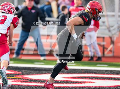 Thumbnail 3 in Yelm vs. Marysville-Pilchuck (3A Playoffs) photogallery.