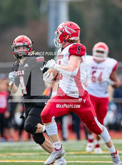 Thumbnail 3 in Yelm vs. Marysville-Pilchuck (3A Playoffs) photogallery.