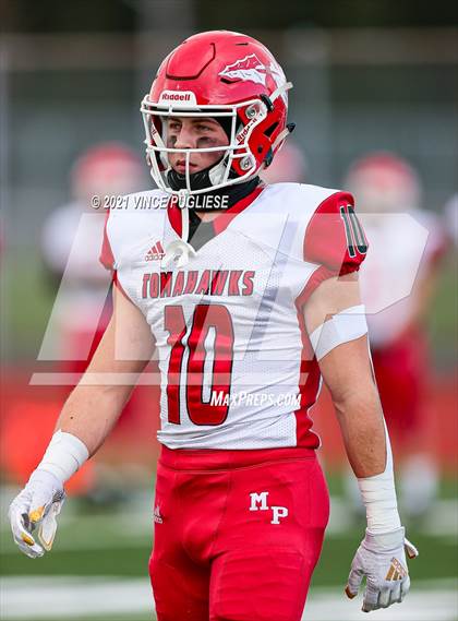 Thumbnail 1 in Yelm vs. Marysville-Pilchuck (3A Playoffs) photogallery.